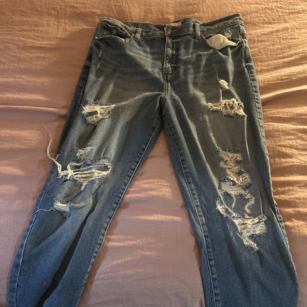 So jeans size 17 juniors